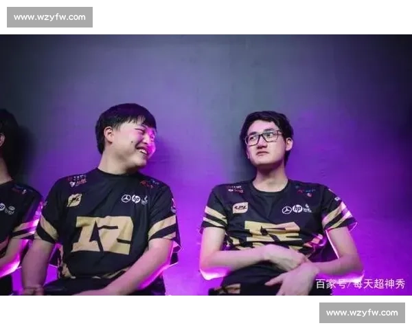 史密斯裸绞普莱斯豪取两连胜，统治级表现彰显实力差距