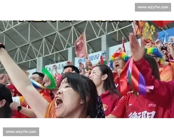 女双冠军万岁！球迷高呼：这才是我们想要的胜利！